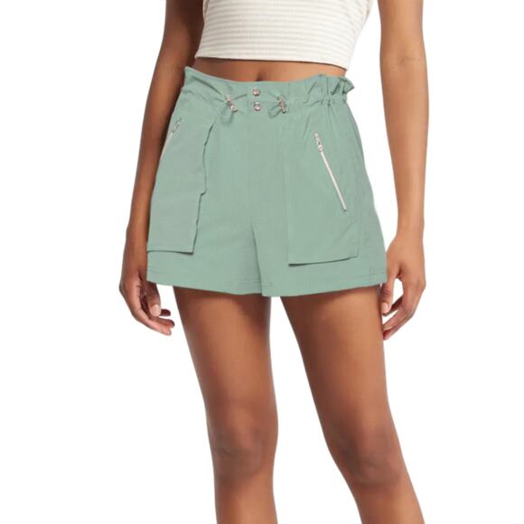 NWT C&C California High Rise Lightweight Stretch Woven Zip Pocket Bungee Shorts - Picture 1 of 5